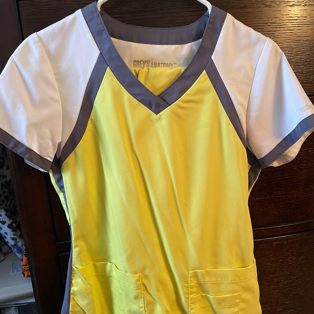 Greys Anatomy scrub set